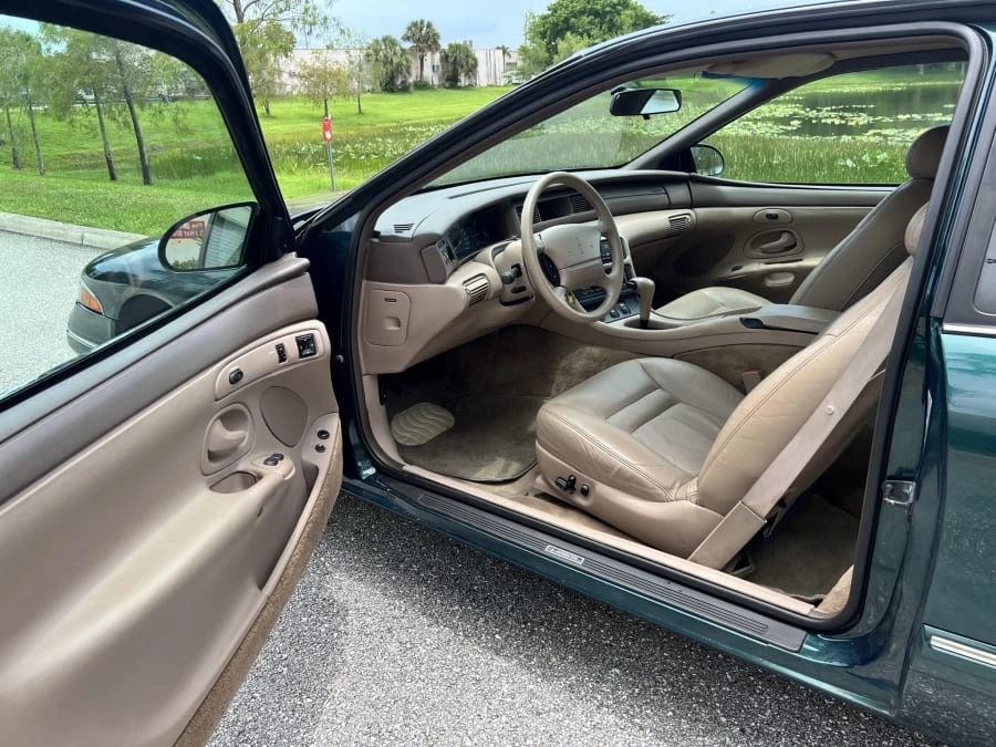 1993 Lincoln Continental Mark VIII - Image 22 of 29