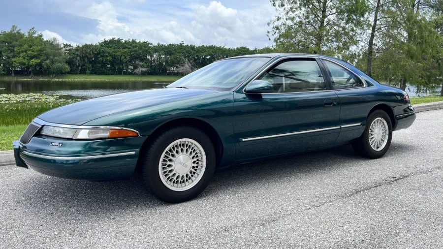 1993 Lincoln Continental Mark VIII - Image 7 of 29