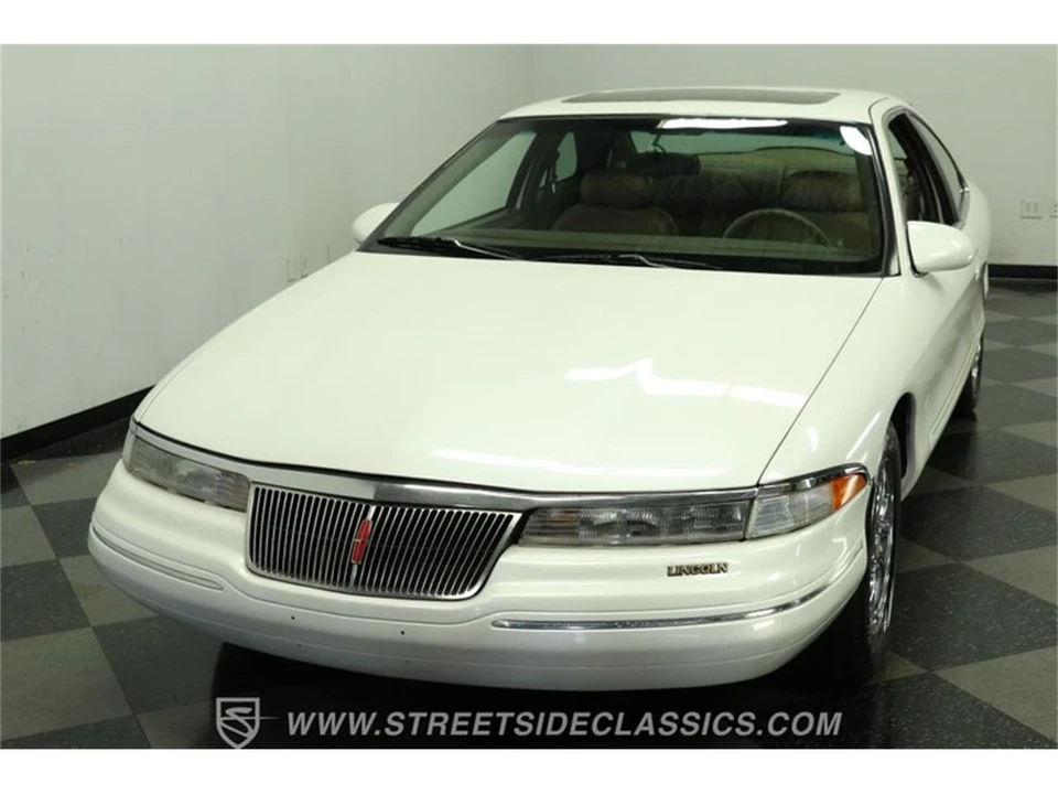1993 Lincoln Continental Mark VIII - Image 17 of 31