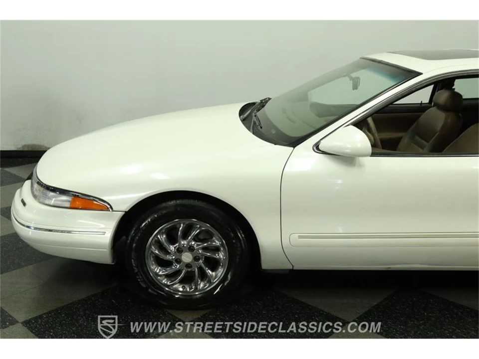 1993 Lincoln Continental Mark VIII - Image 23 of 31