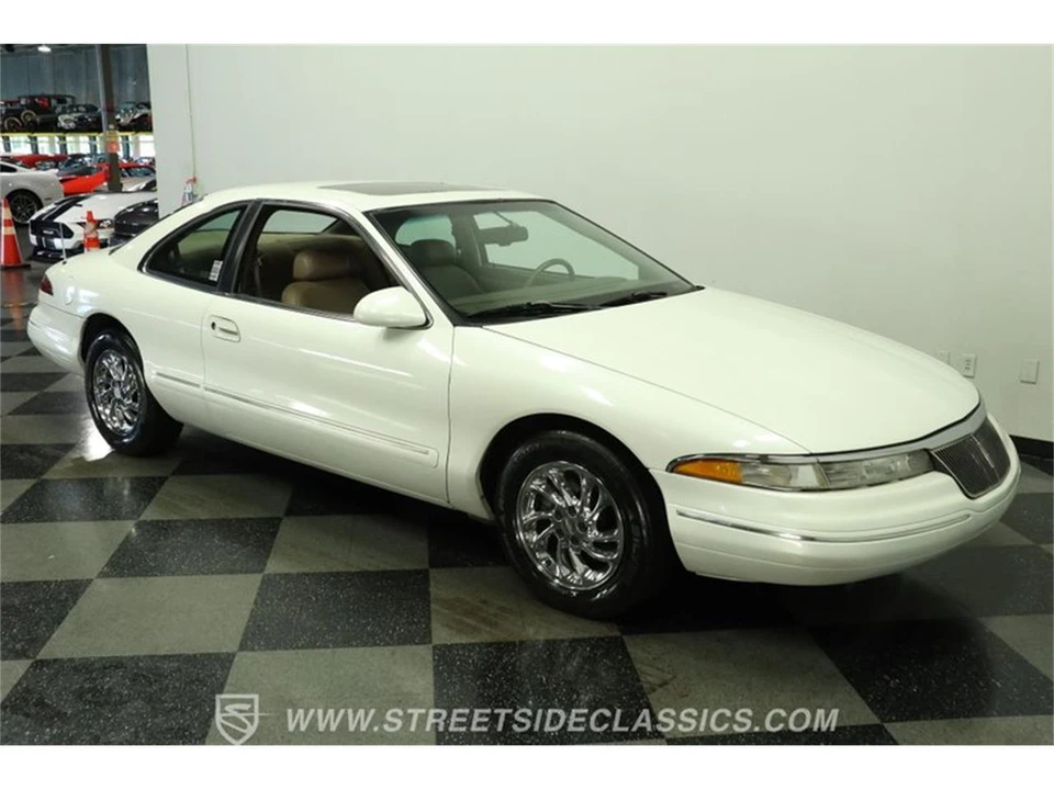 1993 Lincoln Continental Mark VIII - Image 14 of 31