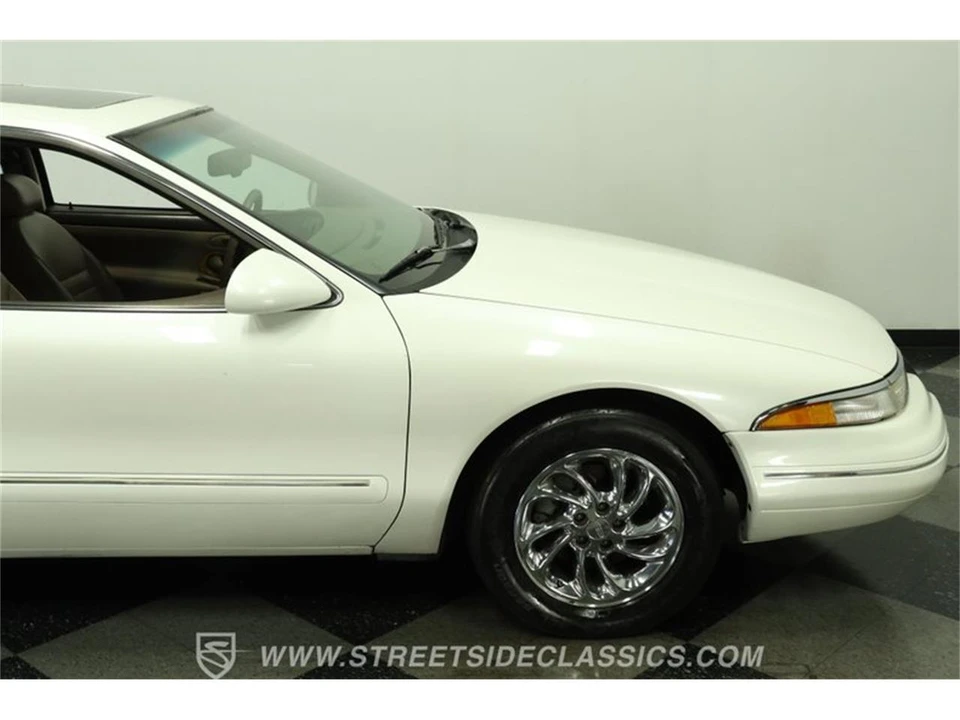1993 Lincoln Continental Mark VIII - Image 29 of 31