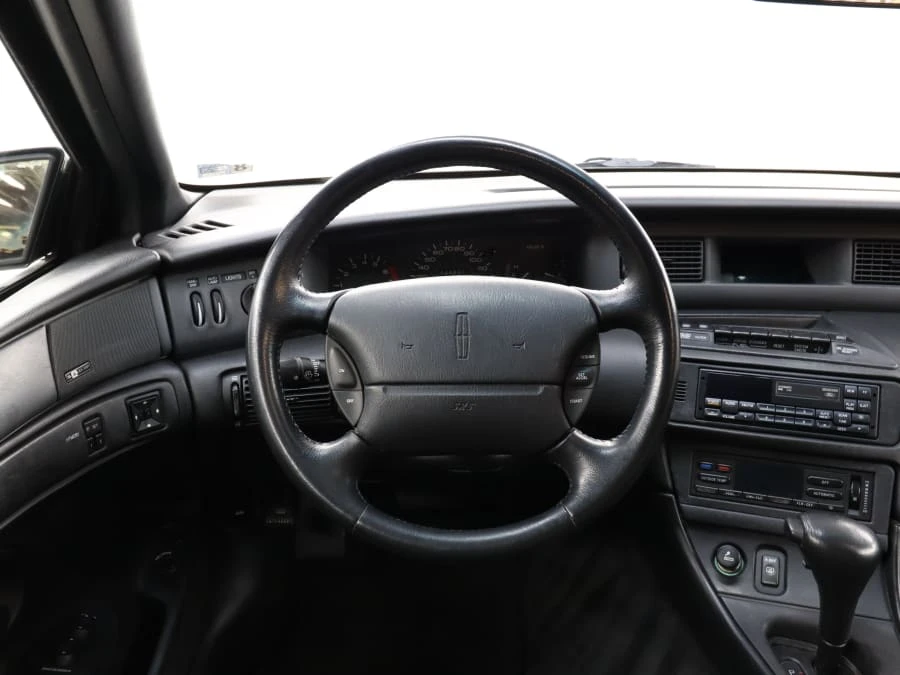 1993 Lincoln Continental Mark VIII - Image 20 of 31