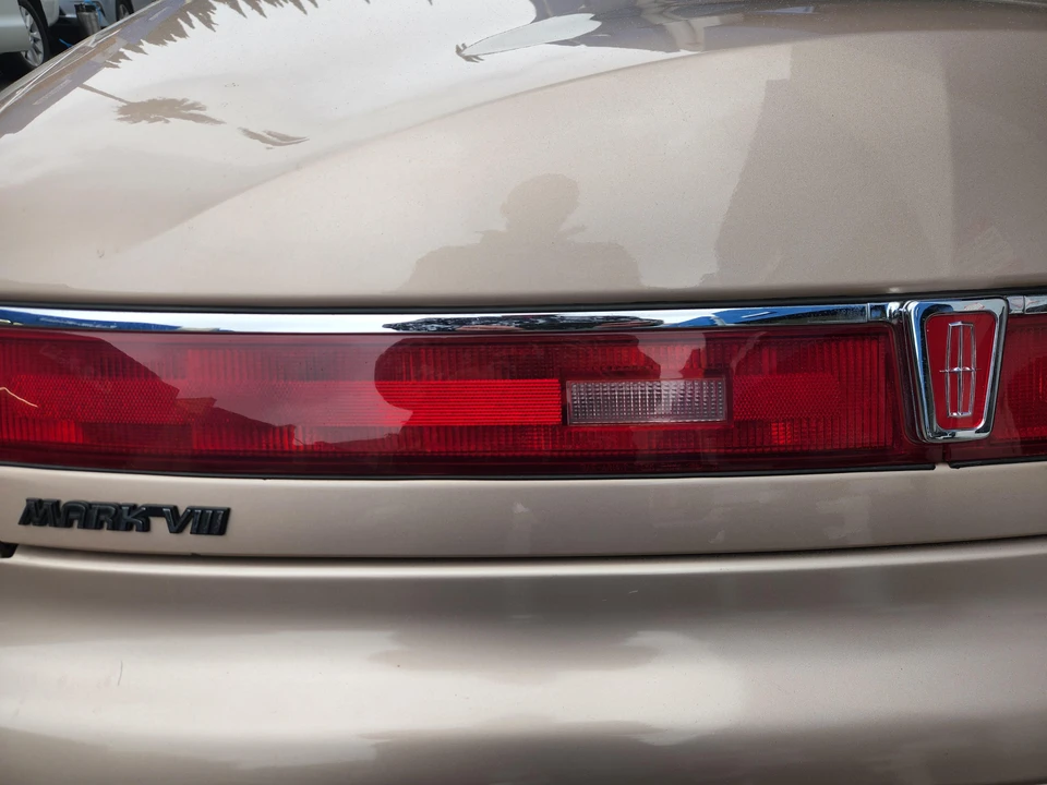 1993 Lincoln Continental Mark VIII - Image 21 of 31
