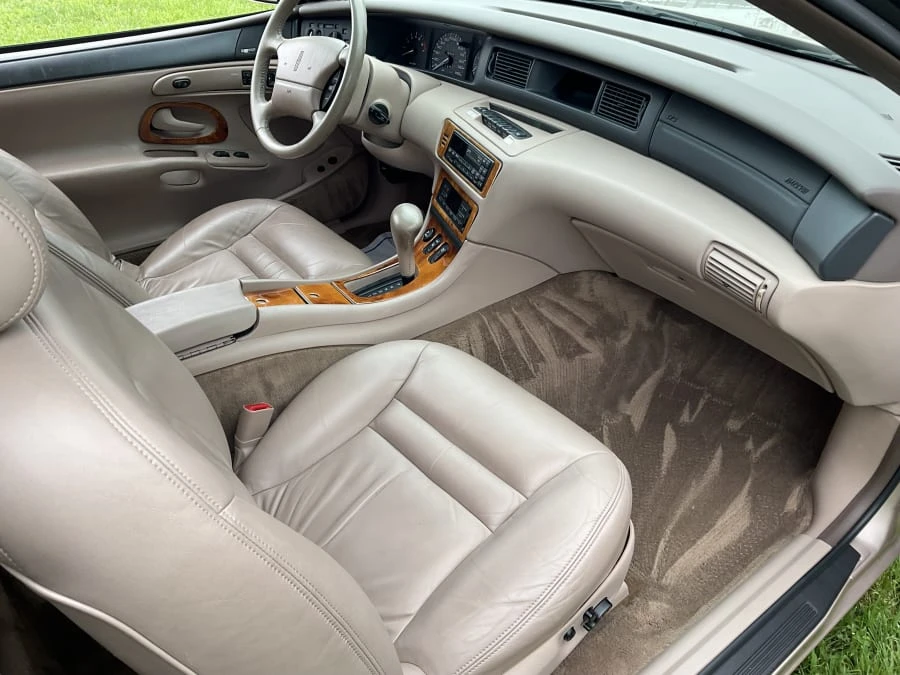 1993 Lincoln Continental Mark VIII - Image 10 of 13