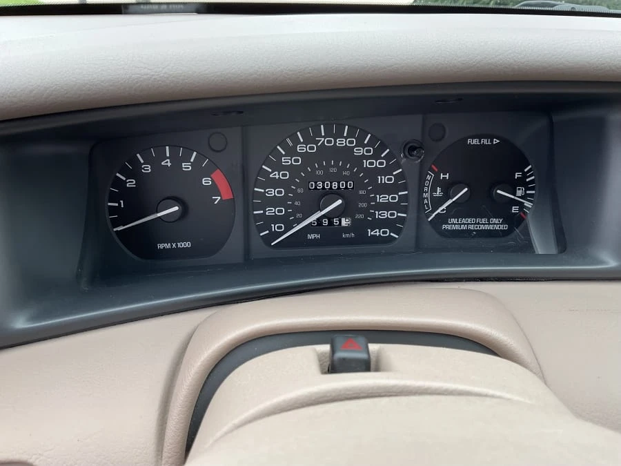 1993 Lincoln Continental Mark VIII - Image 9 of 13