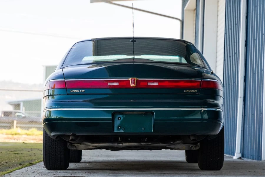 1993 Lincoln Continental Mark VIII - Image 5 of 20