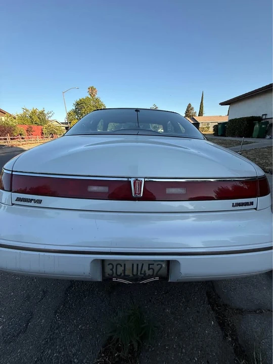 1993 Lincoln Continental Mark VIII - Image 3 of 9