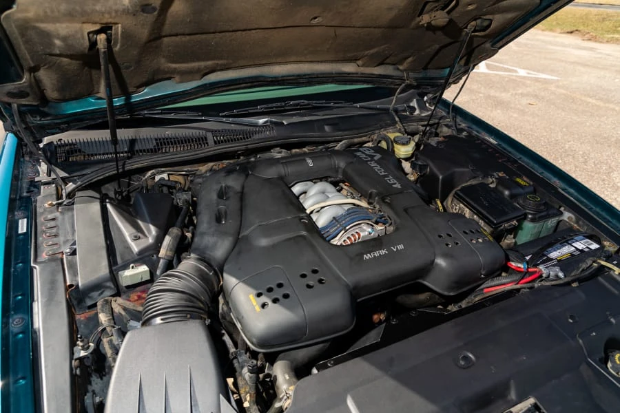 1993 Lincoln Continental Mark VIII - Image 23 of 24