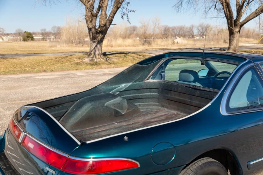 1993 Lincoln Continental Mark VIII - Image 11 of 24