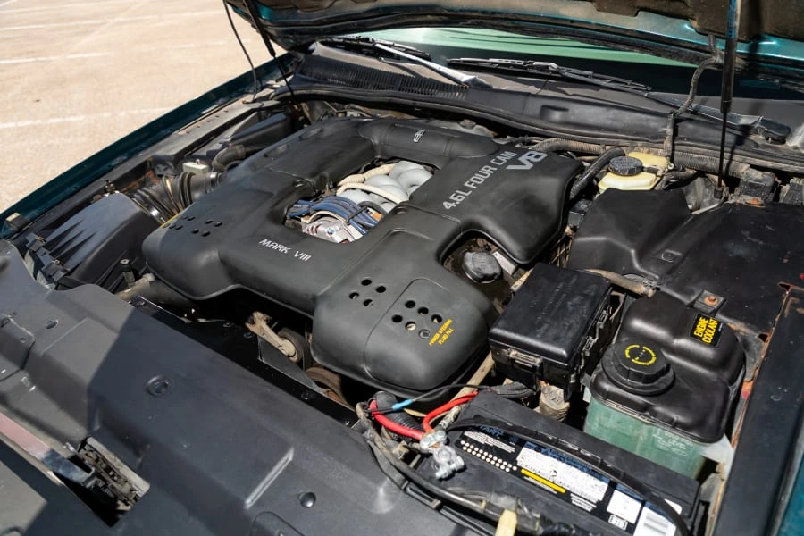 1993 Lincoln Continental Mark VIII - Image 24 of 24