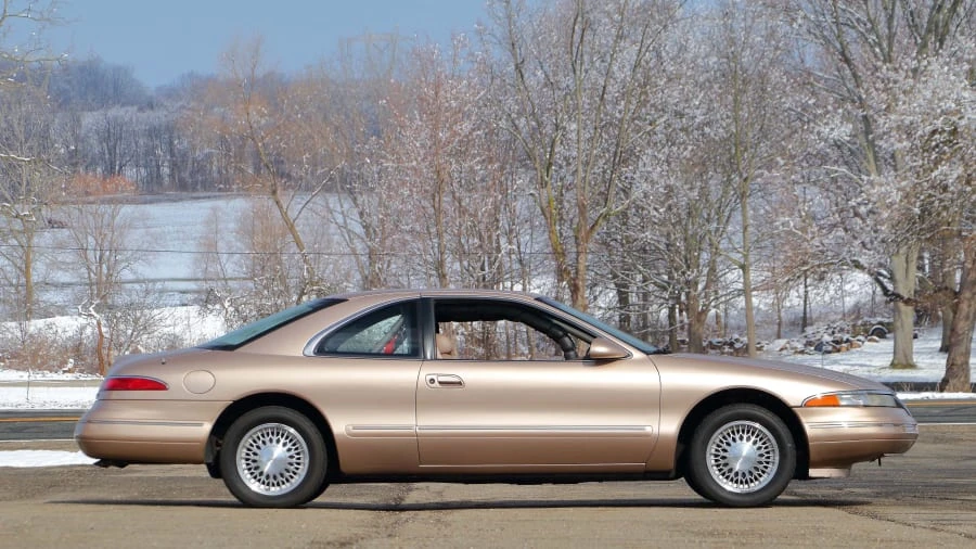 1993 Lincoln Continental Mark VIII - Image 2 of 12