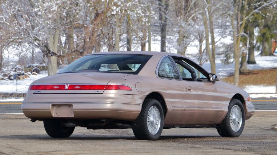 1993 Lincoln Continental Mark VIII - Image 3 of 12