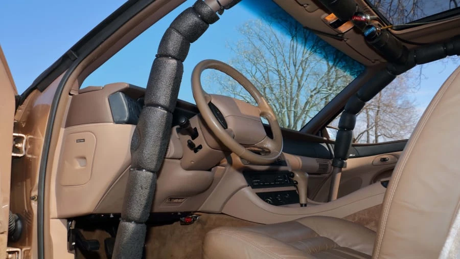 1993 Lincoln Continental Mark VIII - Image 4 of 12