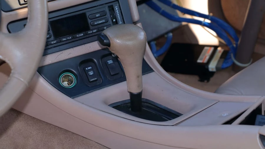 1993 Lincoln Continental Mark VIII - Image 11 of 12