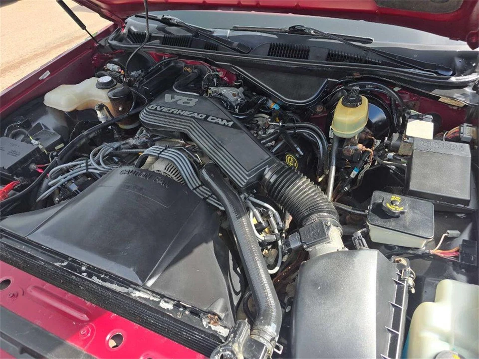 1993 Lincoln Town Car - Image 21 of 31
