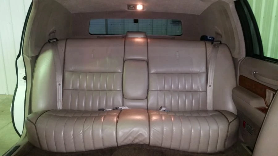 1993 Lincoln Town Car - Image 8 of 9