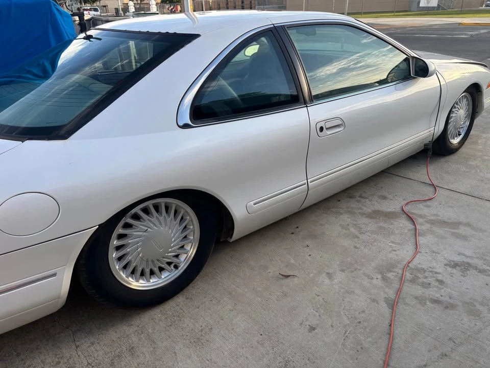 1993 Lincoln Continental Mark VIII - Image 6 of 6