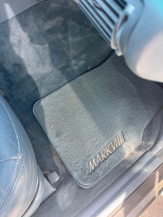 1993 Lincoln Continental Mark VIII - Image 2 of 6