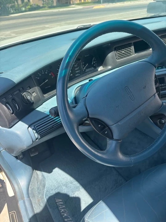 1993 Lincoln Continental Mark VIII - Image 3 of 6