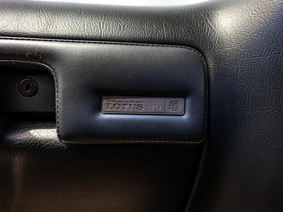 1993 Lotus - Image 25 of 30