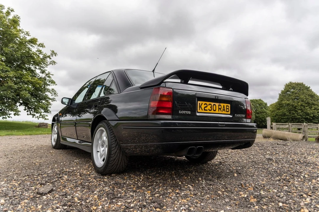 1993 Lotus - Image 9 of 30
