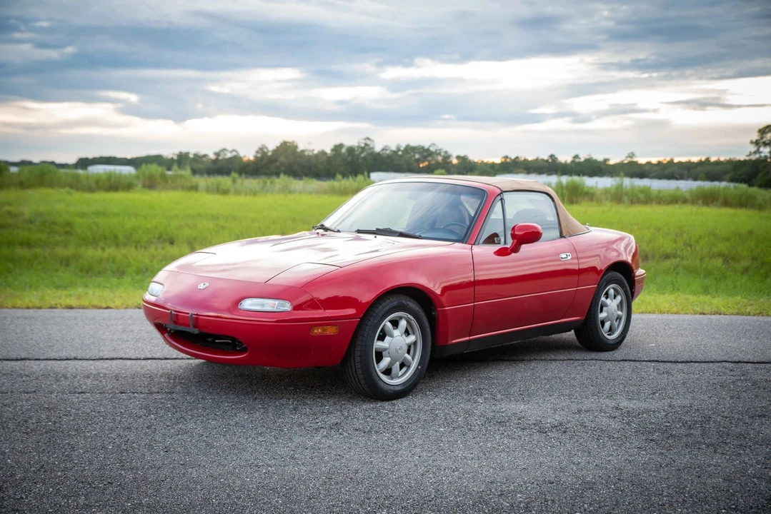 1993 Mazda NA MX-5 Miata - Image 15 of 31