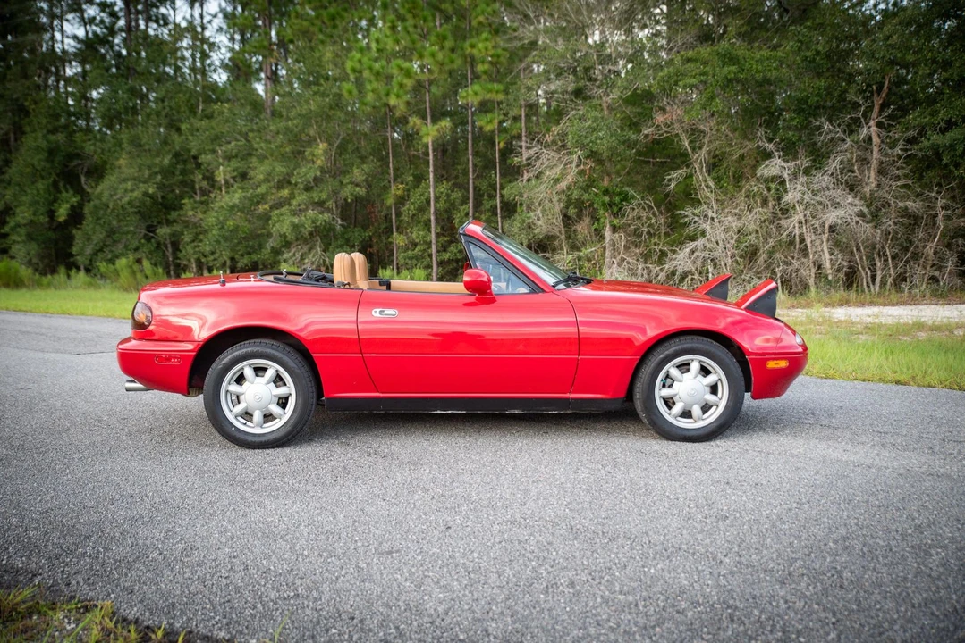 1993 Mazda NA MX-5 Miata - Image 5 of 31