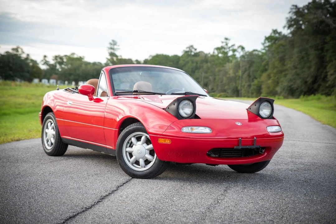 1993 Mazda NA MX-5 Miata - Image 2 of 31