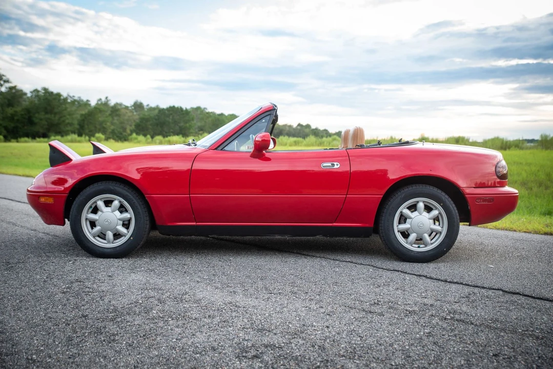 1993 Mazda NA MX-5 Miata - Image 12 of 31