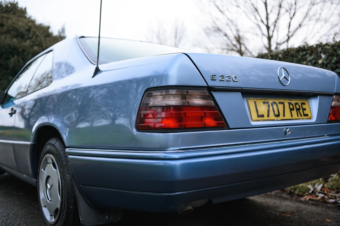 1993 Mercedes-Benz W124 E-Class - Image 14 of 31