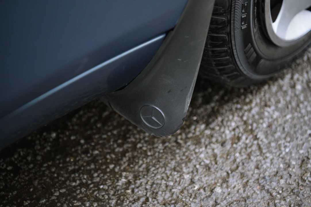 1993 Mercedes-Benz W124 E-Class - Image 29 of 31