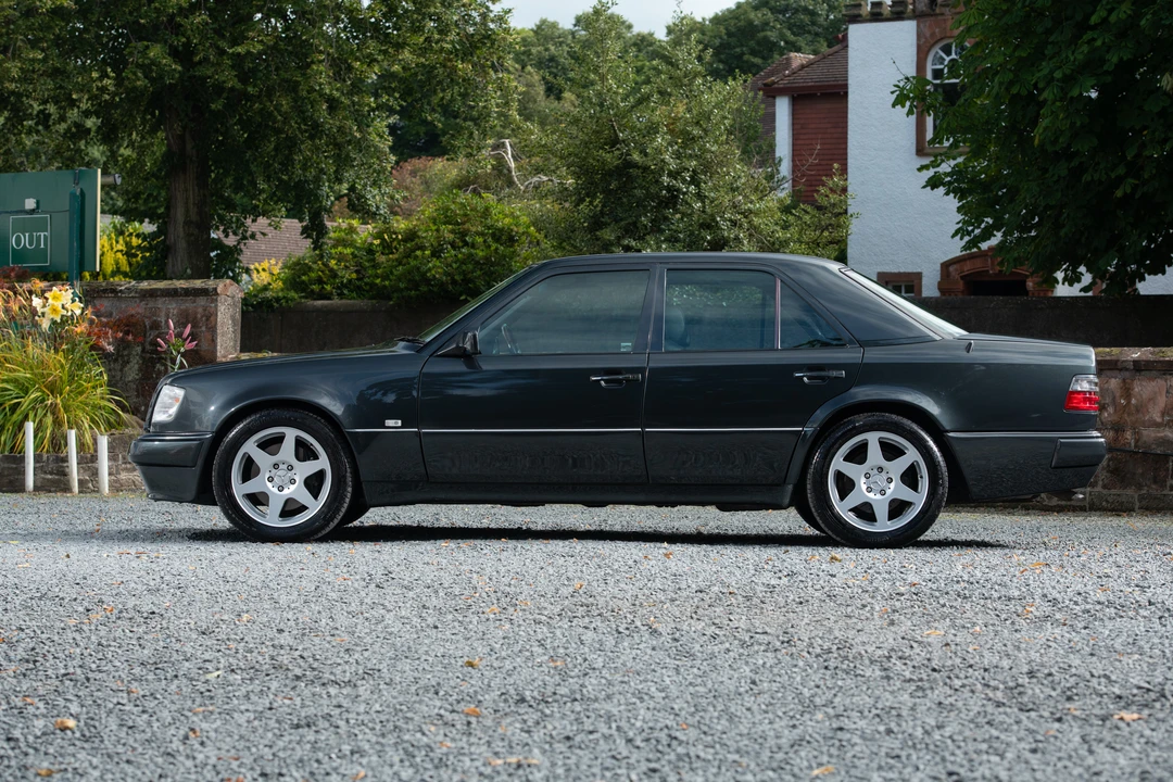 1993 Mercedes-Benz W124 E-Class - Image 5 of 31
