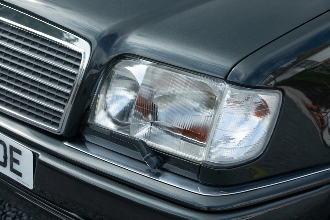 1993 Mercedes-Benz W124 E-Class - Image 29 of 31