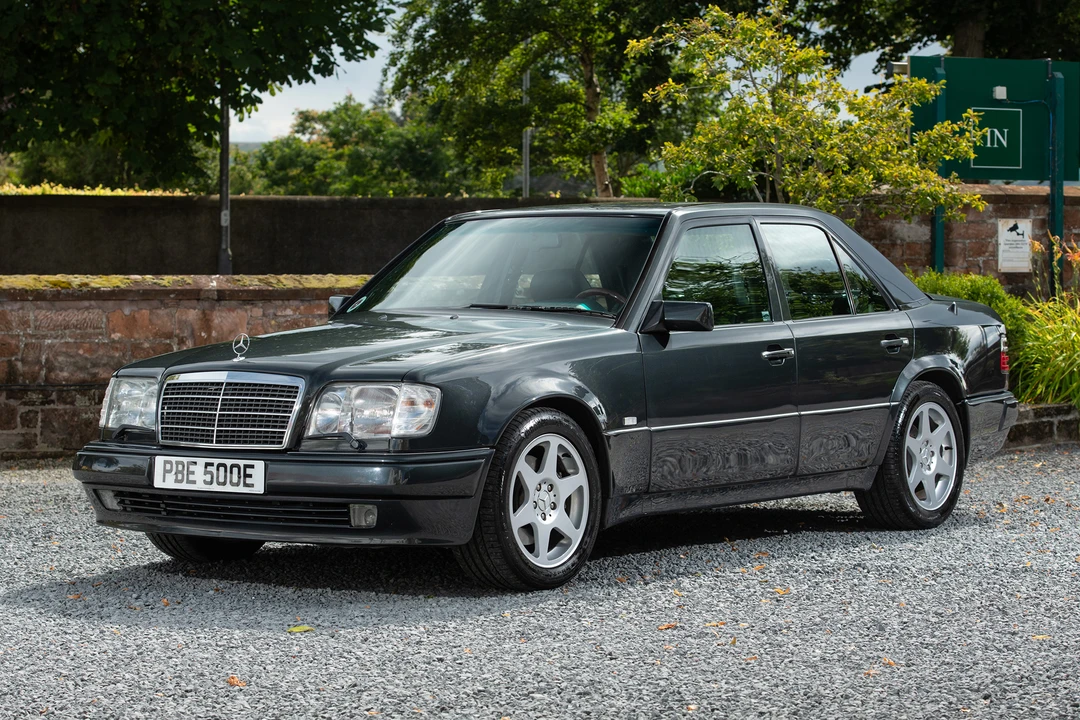 1993 Mercedes-Benz W124 E-Class - Image 2 of 31