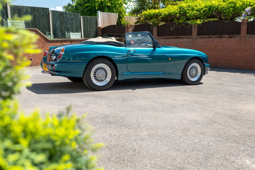1993 MG RV8 - Image 8 of 30