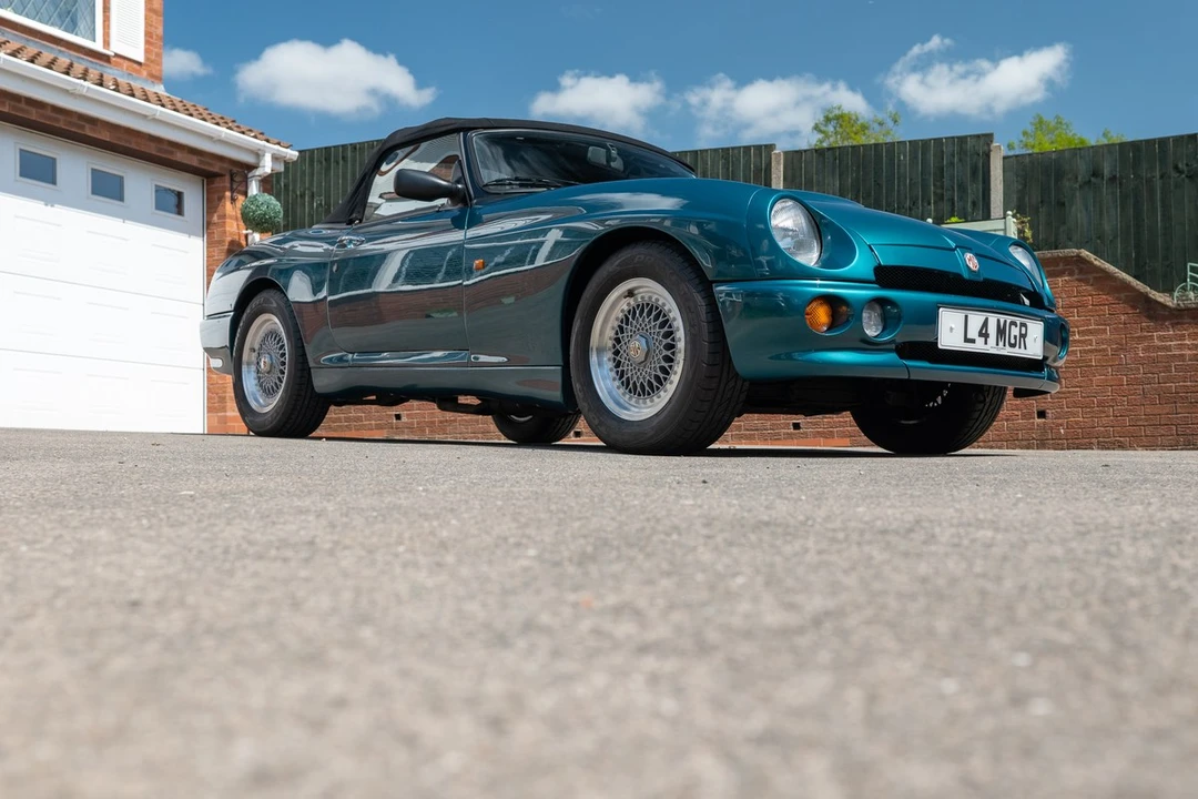 1993 MG RV8 - Image 18 of 30