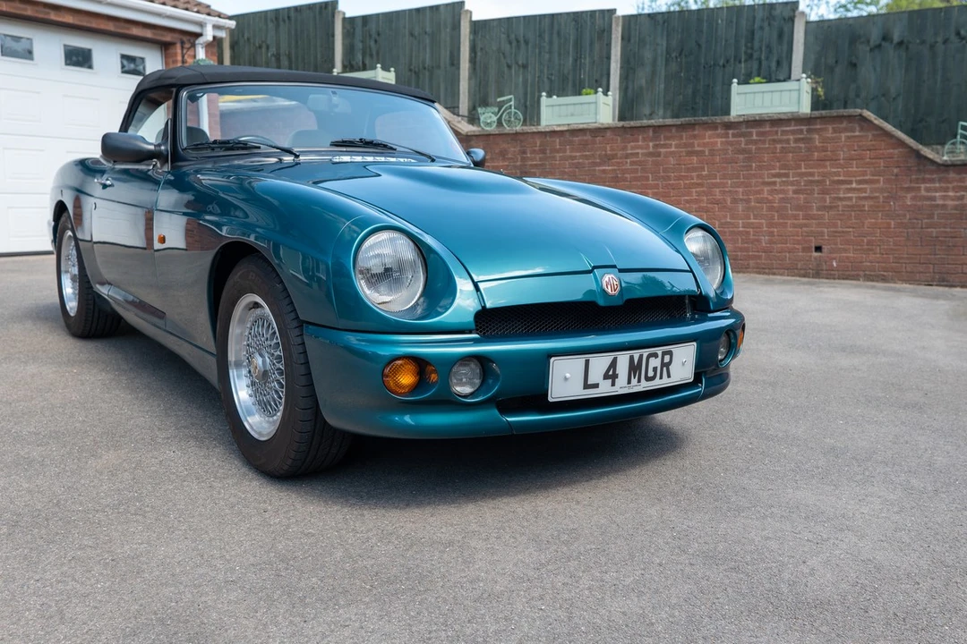 1993 MG RV8 - Image 17 of 30