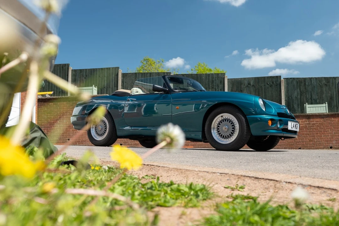 1993 MG RV8 - Image 5 of 30