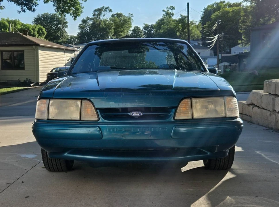 1993 Ford Mustang 3rd Gen - Image 2 of 22