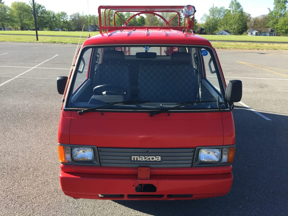 1993 Mazda Bongo 3rd Gen - Image 13 of 31