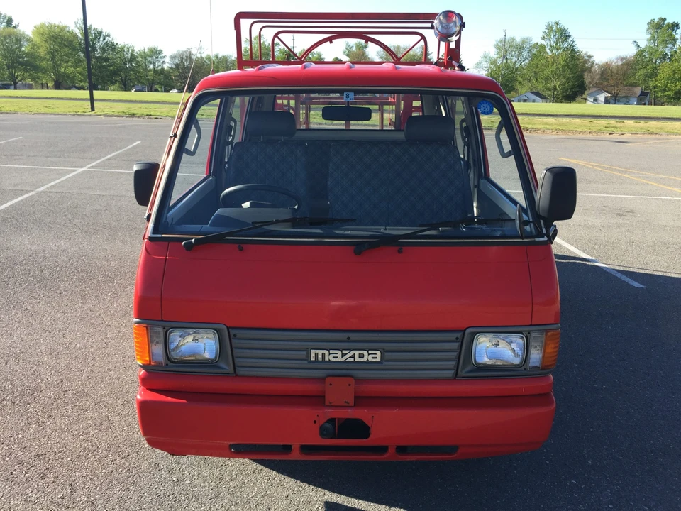 1993 Mazda Bongo 3rd Gen - Image 14 of 31