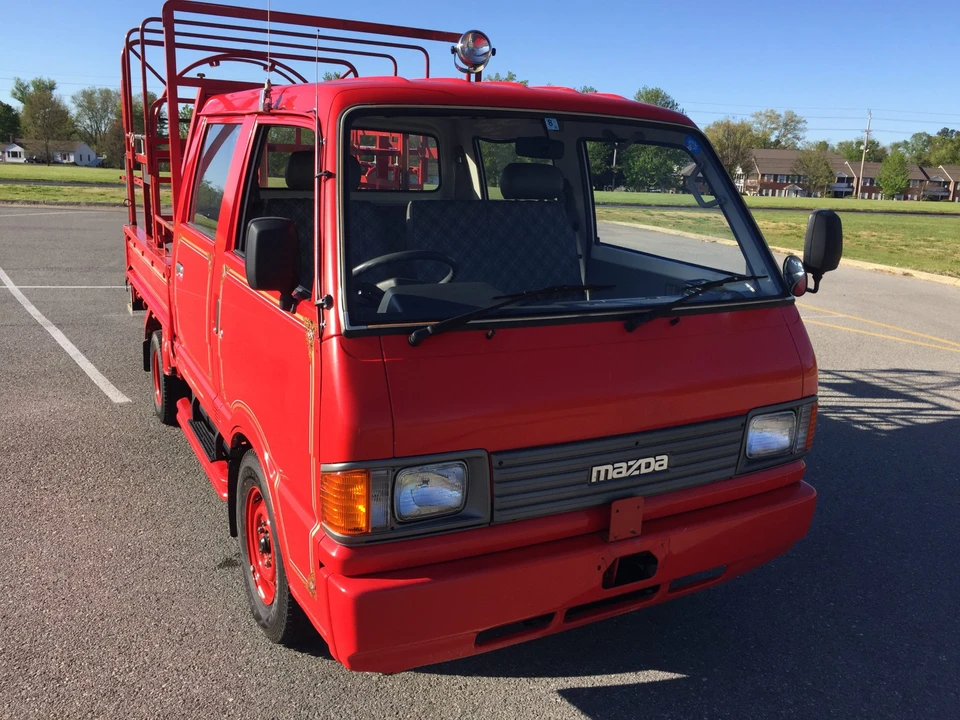 1993 Mazda Bongo 3rd Gen - Image 15 of 31