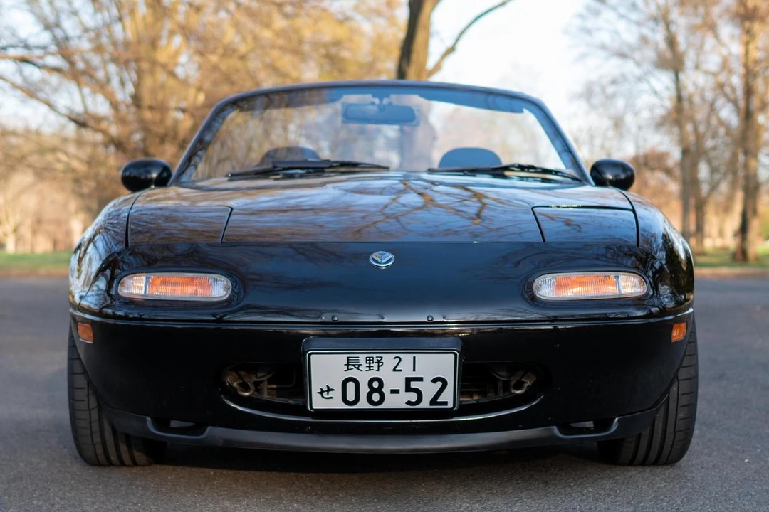 1993 Mazda NA MX-5 Miata - Image 2 of 31