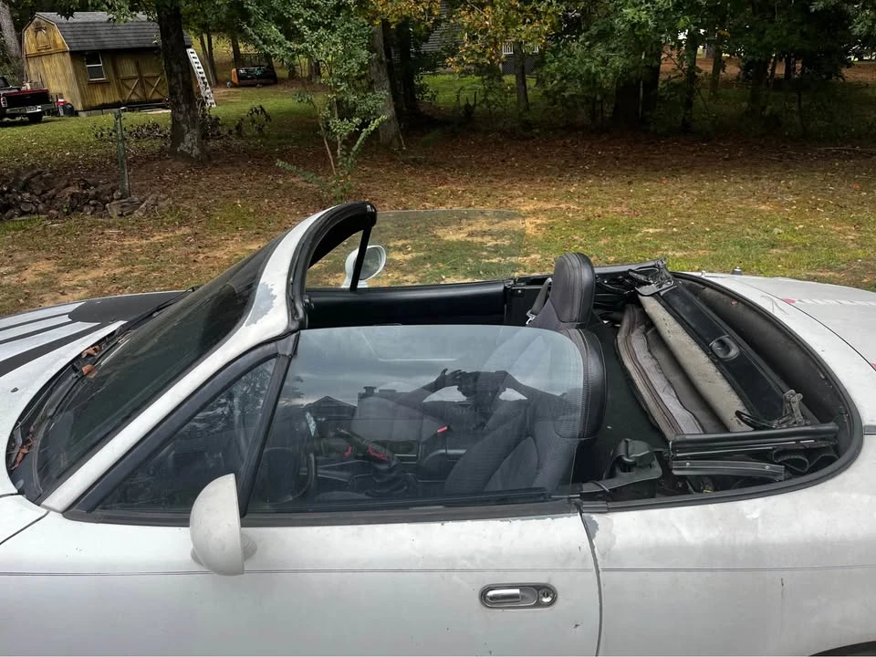 1993 Mazda NA MX-5 Miata - Image 5 of 8