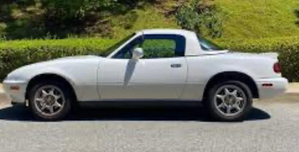 1993 Mazda NA MX-5 Miata - Image 15 of 20