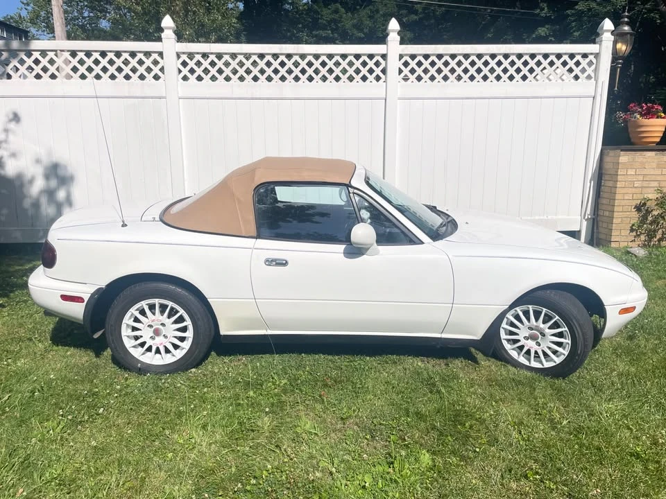 1993 Mazda NA MX-5 Miata - Image 12 of 20