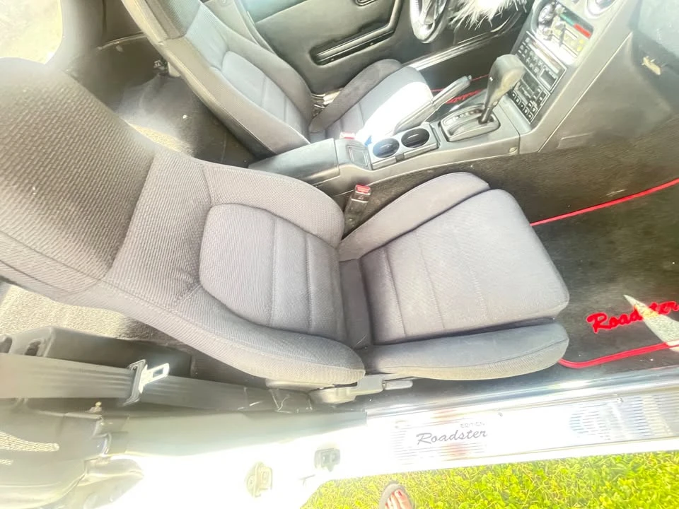 1993 Mazda NA MX-5 Miata - Image 10 of 20