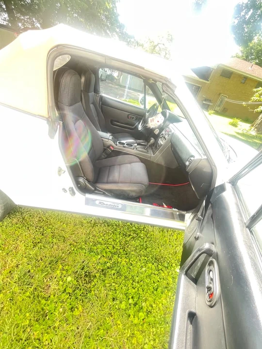 1993 Mazda NA MX-5 Miata - Image 8 of 20