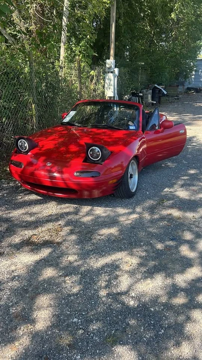 1993 Mazda NA MX-5 Miata - Image 2 of 10